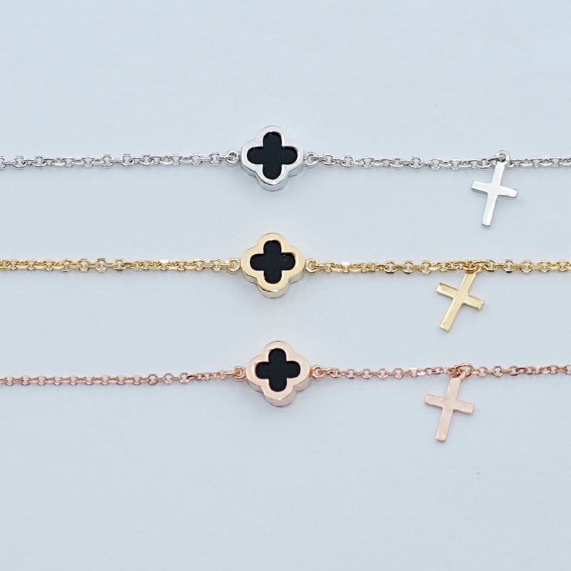 B082 Double Faced Design Bracelet Size 2